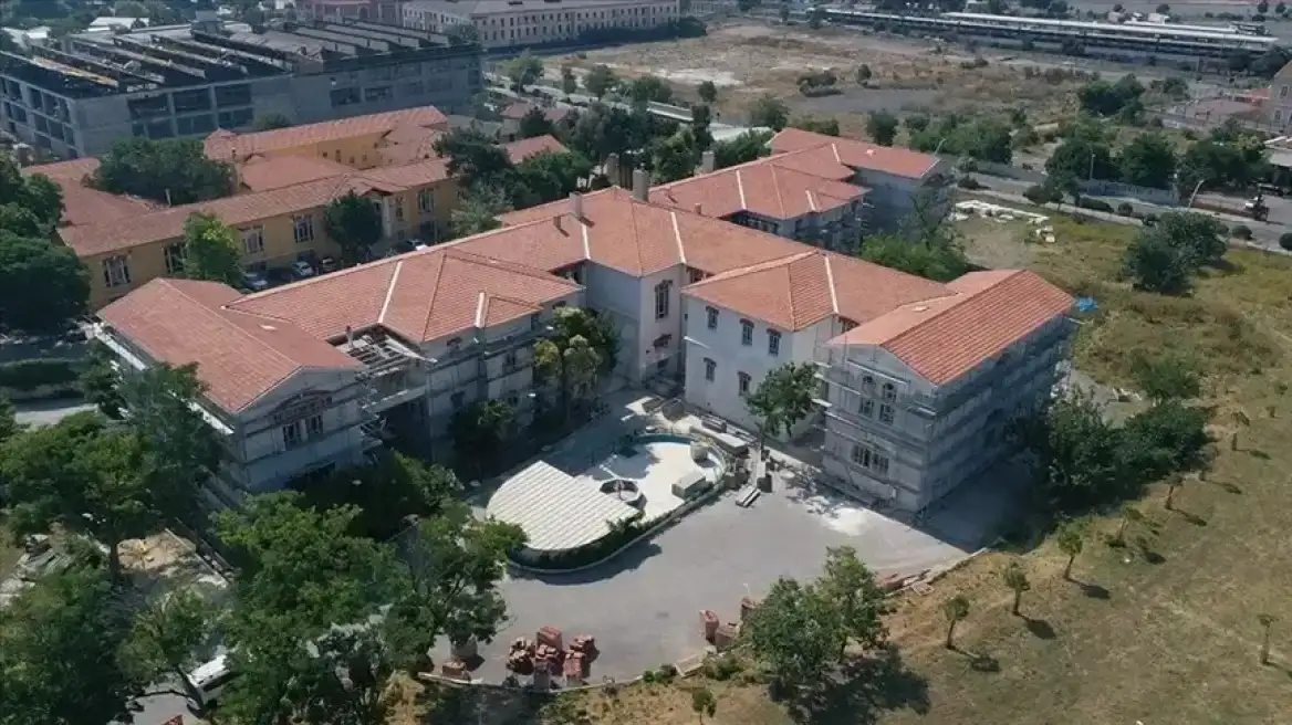 Συλλήψεις για κύκλωμα πλαστών συνταγών στο ομογενειακό Νοσοκομείο Βαλουκλή στην Τουρκία