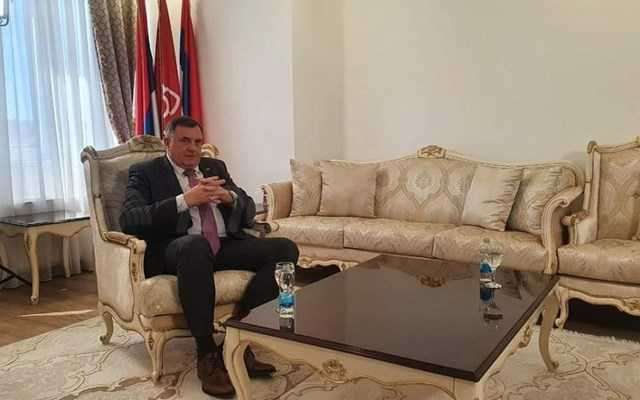 Βοσνία Ερζεγοβίνη: Οι φιλορώσοι Σερβοβόσνιοι αποφάσισαν να μπλοκάρουν τη λειτουργία του ομοσπονδιακού κράτους και την ένταξη στην ΕΕ