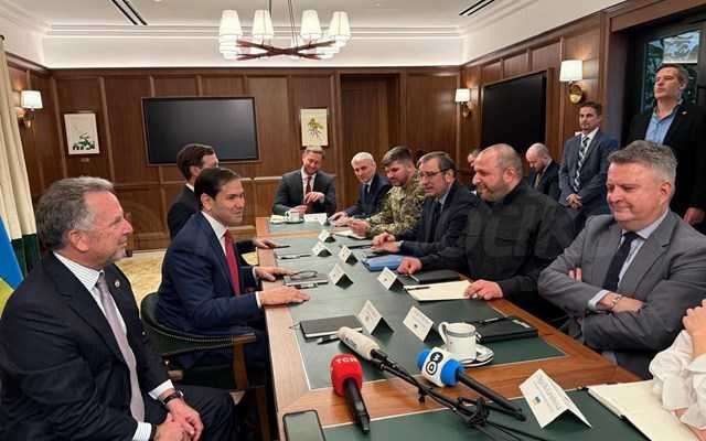 Νέες συνομιλίες Ουκρανών και Αμερικανών στη Φλόριντα μετά τη συνάντηση ΗΠΑ-Ρωσίας