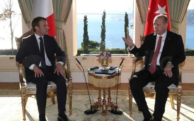 Η Γαλλία επιδιώκει την αποκλιμάκωση της έντασης μεταξύ Τουρκίας και Κούρδων της Συρίας