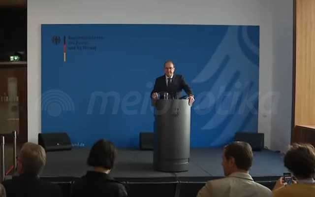 Γερμανός Υπ. Εσωτερικών: Η αλλαγή έχει ξεκινήσει στα σύνορα