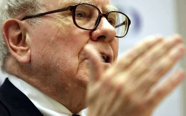 Οι επενδυτές που φιλοδοξούν να καλύψουν το κενό του Γουόρεν Μπάφετ