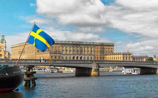 Σουηδία: Ο πρωθυπουργός Κρίστερσον δηλώνει ότι η χώρα του "δεν βρίσκεται σε πόλεμο, αλλά ούτε και σε ειρήνη" γιατί δέχεται υβριδικές επιθέσεις