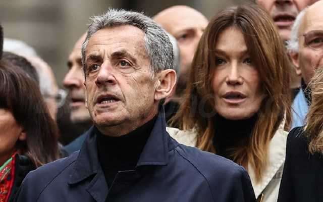 Σαρκοζί: Στις Σεϋχέλλες για διακοπές παρά το "βραχιολάκι" - Έντονες αντιδράσεις στη Γαλλία