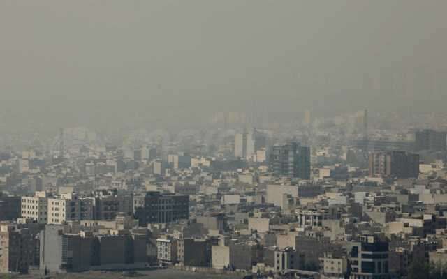 Τα εμπορικά κέντρα στην Τεχεράνη θα κλείνουν δύο ώρες νωρίτερα λόγω έλλειψης καυσίμων