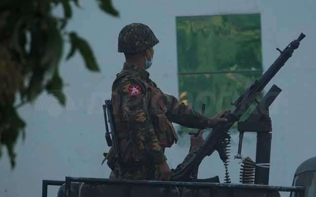 Μιανμάρ: Δεκάδες νεκροί σε βομβαρδισμό της αεροπορίας στη Ραχίν