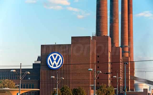 Η σύγκρουση της Volkswagen με το πανίσχυρο σωματείο IG Metall θα συνεχισθεί το επόμενο έτος