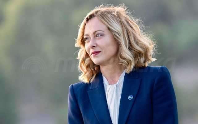 Μελόνι: "Τι προτείνουν; Να σπάσουμε κάθε συμμαχία με τις ΗΠΑ αλλά να ζητάμε υπεράσπιση ή να γίνει η Ευρώπη μια μεγάλη αποστρατιωτικοποιημένη κοινότητα χίπηδων;"