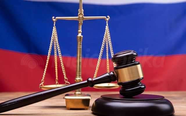 Τρεις Ρώσοι στρατιώτες καταδικάστηκαν για τη δολοφονία ενός φίλα προσκείμενου στο Κρεμλίνο Αμερικανού