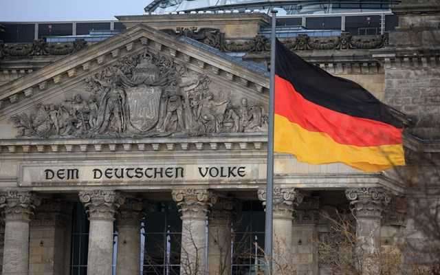 Γερμανία: Οι αρχές απαγόρευσαν τη μουσουλμανική οργάνωση Interaktiv