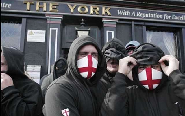 Βρετανία: Νεοναζί καταδικάστηκε σε ισόβια κάθειρξη επειδή αποπειράθηκε να σκοτώσει πρόσφυγα