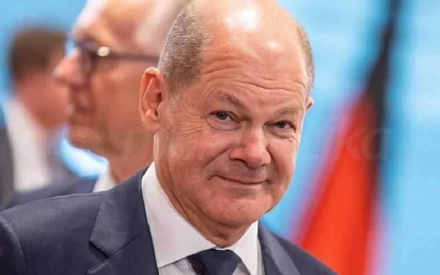 Σολτς: Δικαιωμένος από τα σχόλια του Τραμπ για τους πυραύλους Taurus