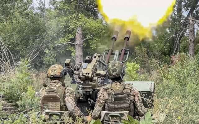 H Ρωσία ανακοίνωσε ότι οι δυνάμεις της πήραν δύο χωριά στην ανατολική Ουκρανία