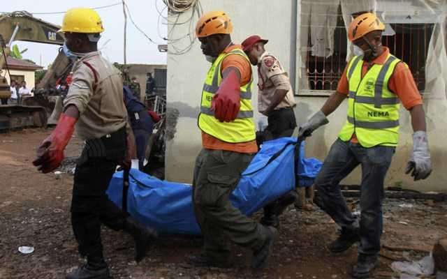 Νιγηρία: Τουλάχιστον 60 νεκροί από την ανατροπή βυτιοφόρου γεμάτου βενζίνη