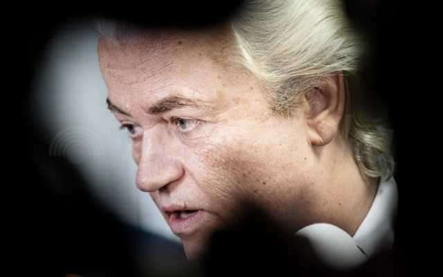 Ολλανδία: Ο Βίλντερς στα αντιπολιτευτικά χαρακώματα