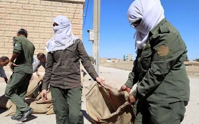 Σφοδρές μάχες φιλοτουρκικών και κουρδικών πολιτοφυλακών στη βόρεια Συρία