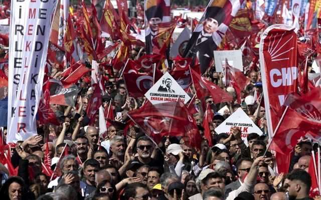 Το μήνυμα Ιμάμογλου μετά τη μαζική συγκέντρωση: "Το έθνος θα κερδίσει - Σε ευχαριστώ Κωνσταντινούπολη"