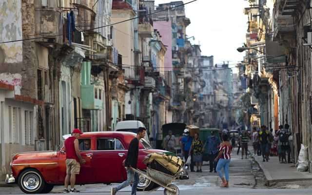 Έκρηξη σε αποθήκη πυρομαχικών στην Κούβα: Δεκατρείς στρατιωτικοί αγνοούνται